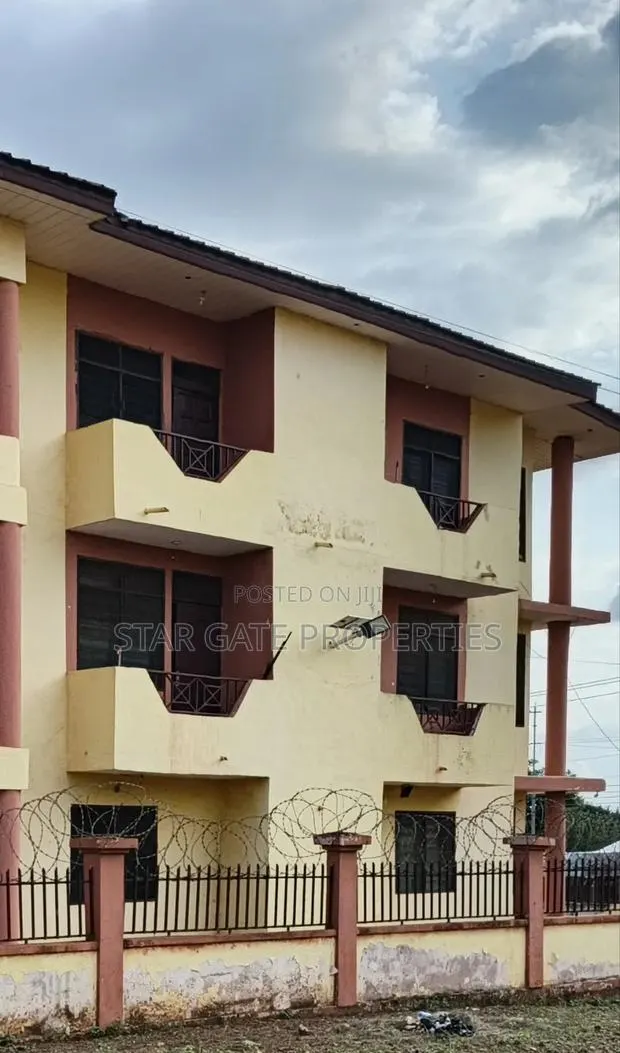 86 Bedrooms Hostel for Sale at Ayeduase KNUST. · Photo 1