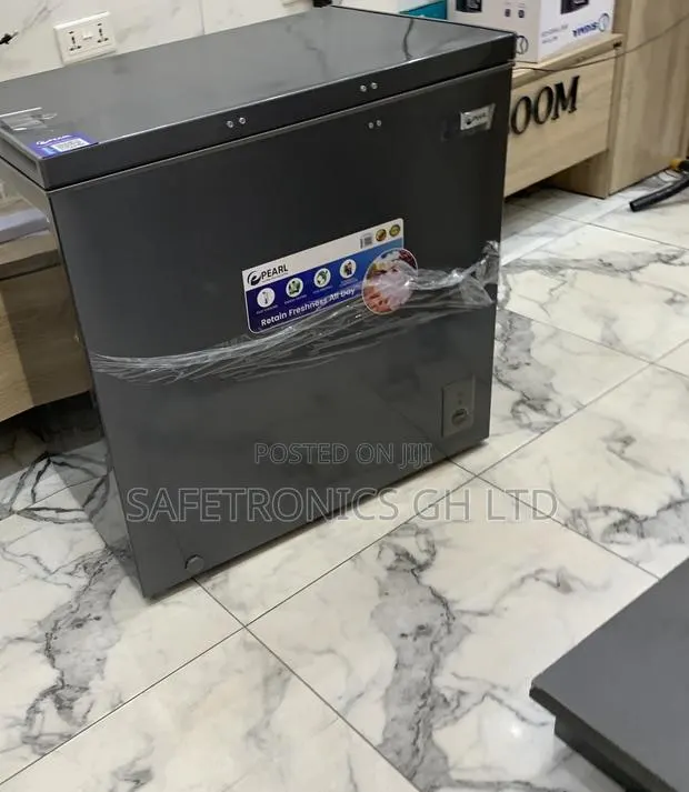 Shop and Love 200 Liters Pearl PCF-240 Grey Chestfreezer · Photo 1
