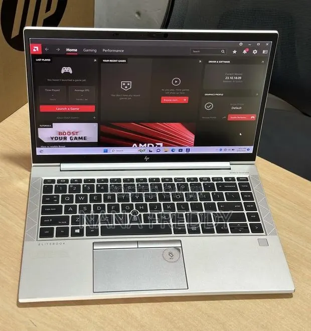 Laptop HP EliteBook 845 G8 8GB Intel Core i5 SSD 256GB · Photo 1