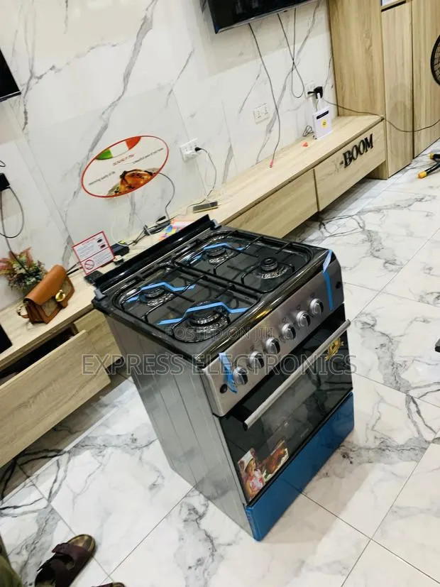 Authentic New Line Gas Cooker Oven Rotisserie 4burner 60/60 · Photo 1