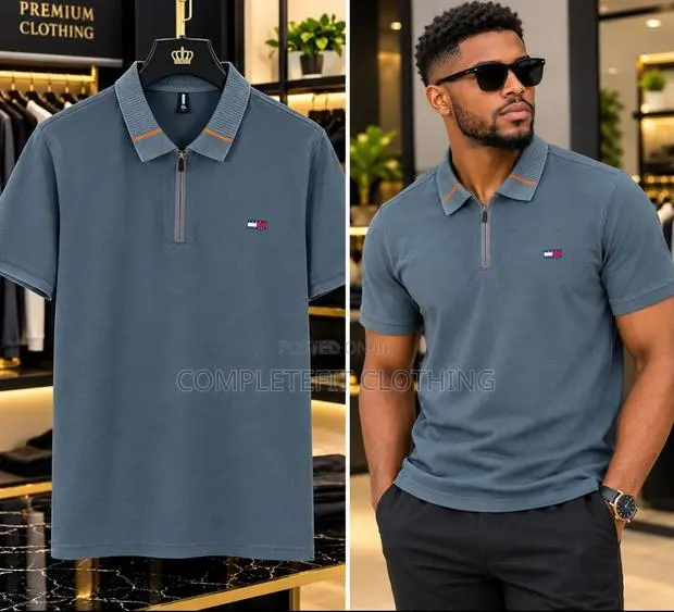 Men's Knitted Quarter Zips Short Sleeves · Photo 1