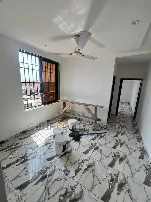 Professional Tiler · Photo 1