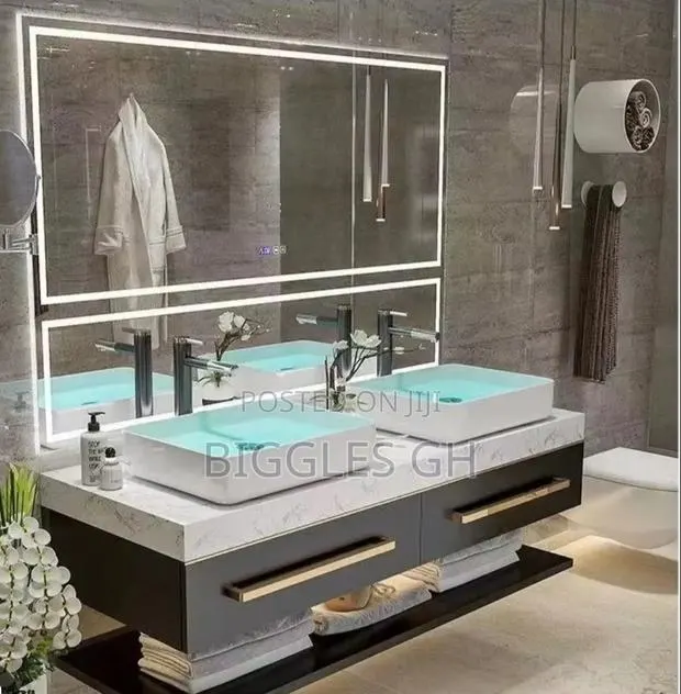 Double Cabinet Basin With Led Mirror · Photo 1