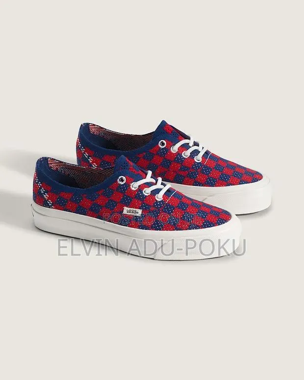 VANS PREMIUM CHECKERBOARD in Different Colours , SWIPE >>> · Photo 1