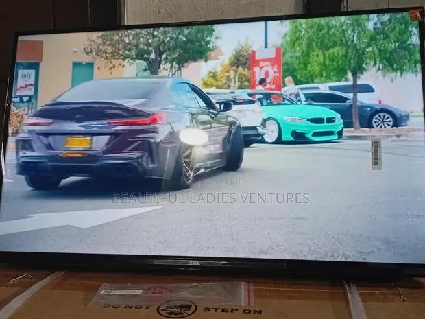 TCL 32” Stylish Hd Television for Daily Entertainment · Photo 1