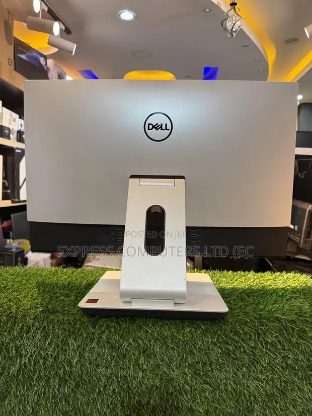 Desktop Computer Dell Inspiron 24 5000 16GB AMD A10 HDD+SSD 1T · Photo 1