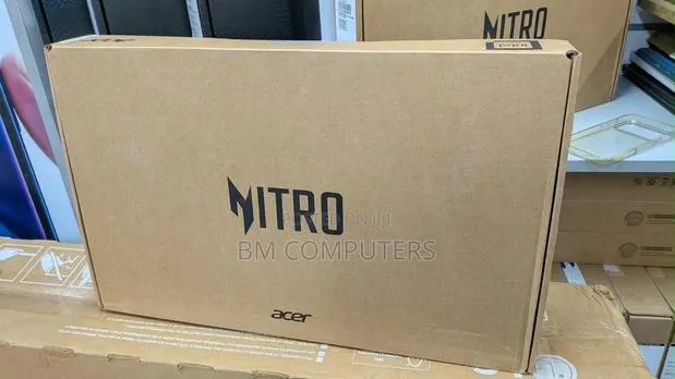 New Laptop Acer Nitro V 15 16GB Intel Core i7 SSD 1T