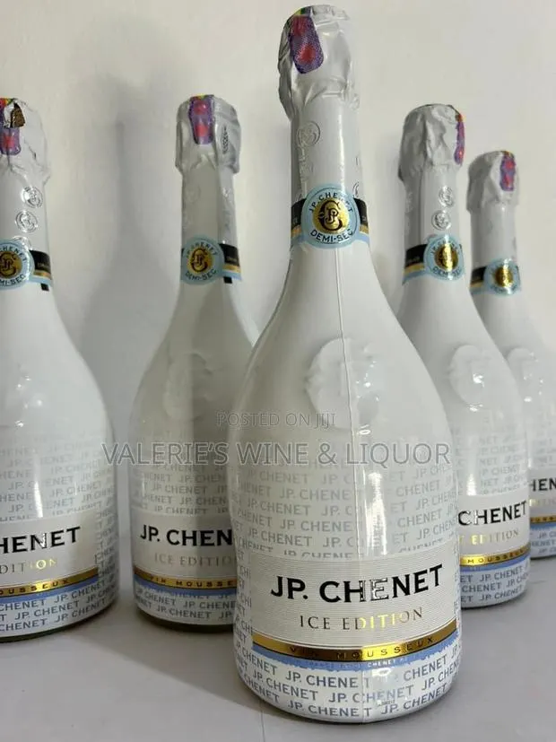 Jp Chenet Ice Edition - Sparkling Wine (Spain ) · Photo 1