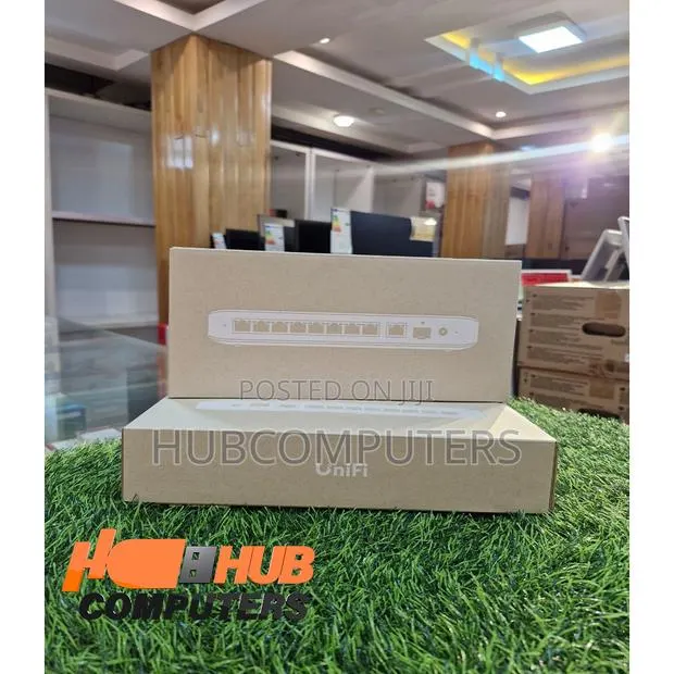 Ubiquiti Unifi 8 Port Poe Switch Flex 2.5g · Photo 1