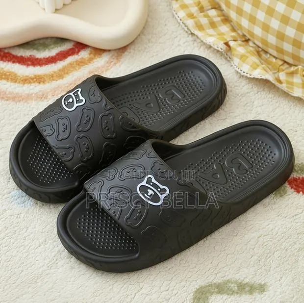 Premium Sandals and Slippers for in-Doors · Photo 1