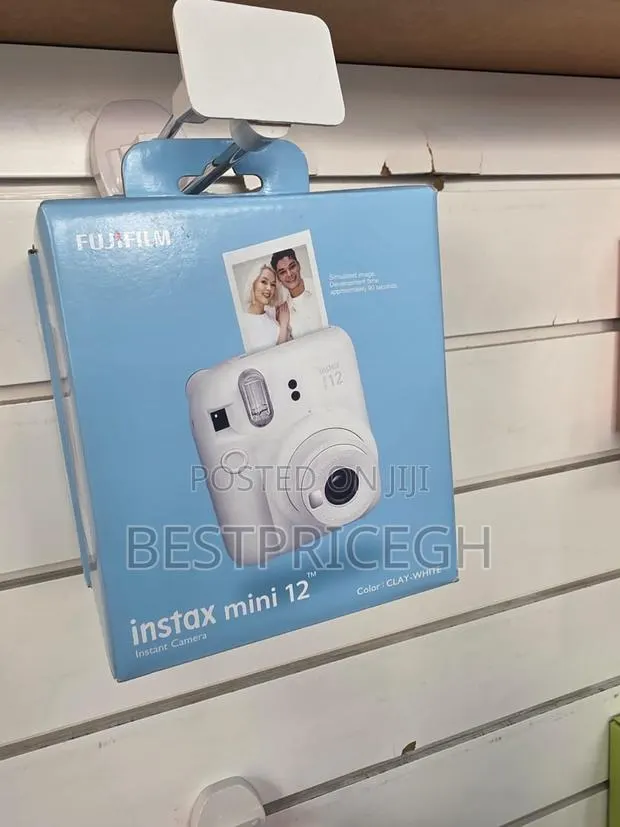 Fujifilm Instax Mini 12 Instant Film Camera · Photo 7