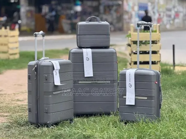 4set Premium Quality Unisex Anticrake Suitcases With Cosmetic Bag · Photo 1