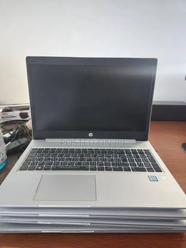 Laptop HP ProBook 450 G6 8GB Intel Core i5 SSD 256GB · Photo 1