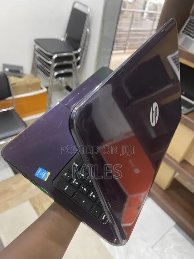 Laptop HP 15 6GB Intel Core i3 HDD 320GB · Photo 1