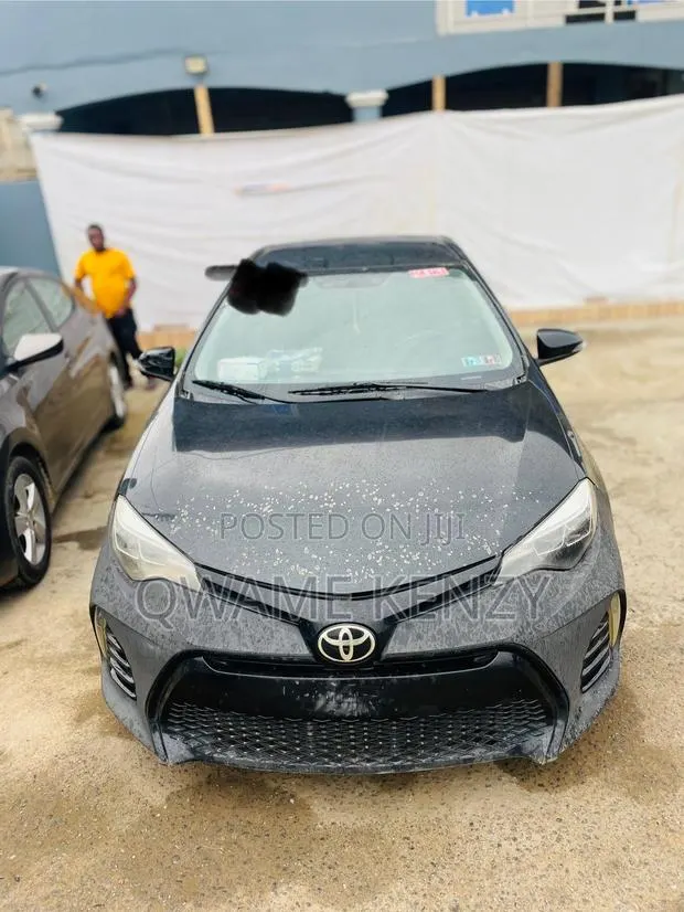 Toyota Corolla S 4dr Sedan (1.8L 4cyl CVT) 2016 Black · Photo 1