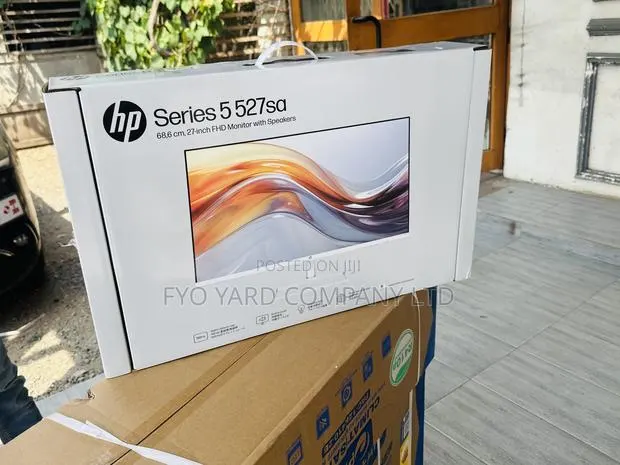 Integrated Dual 2w Hp Slim Series 5 Monitor 527sa · Photo 1