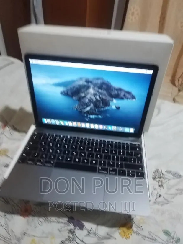 Laptop Apple MacBook 2017 8GB Intel Core I5 SSD 256GB · Photo 1