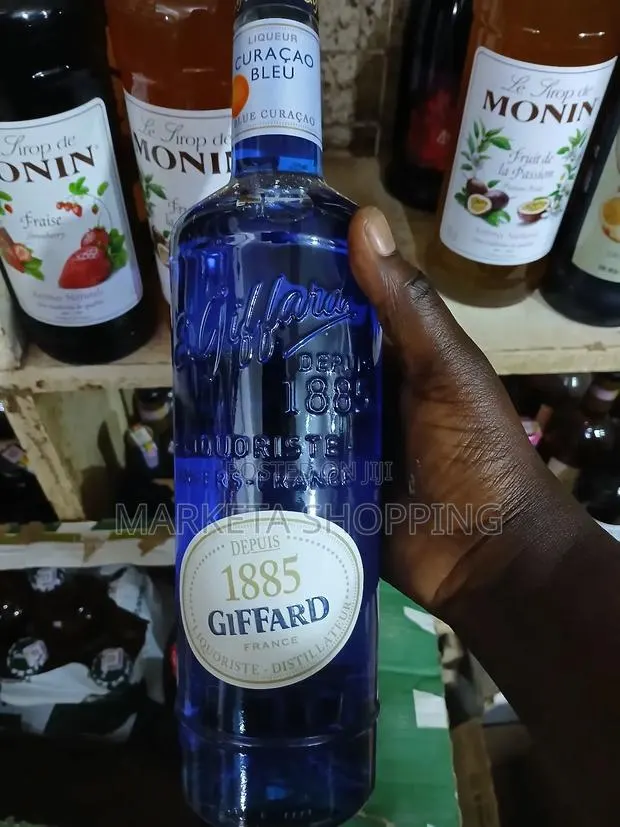Giffard Blue Curacao Syrup 1l · Photo 1