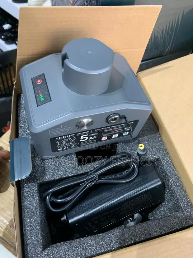Starlink Mini Power Bank · Photo 1