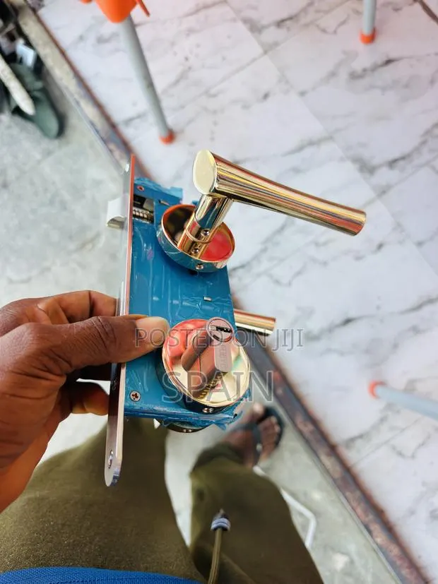 Gold Door Lock Heavy Duty Door Locks · Photo 1