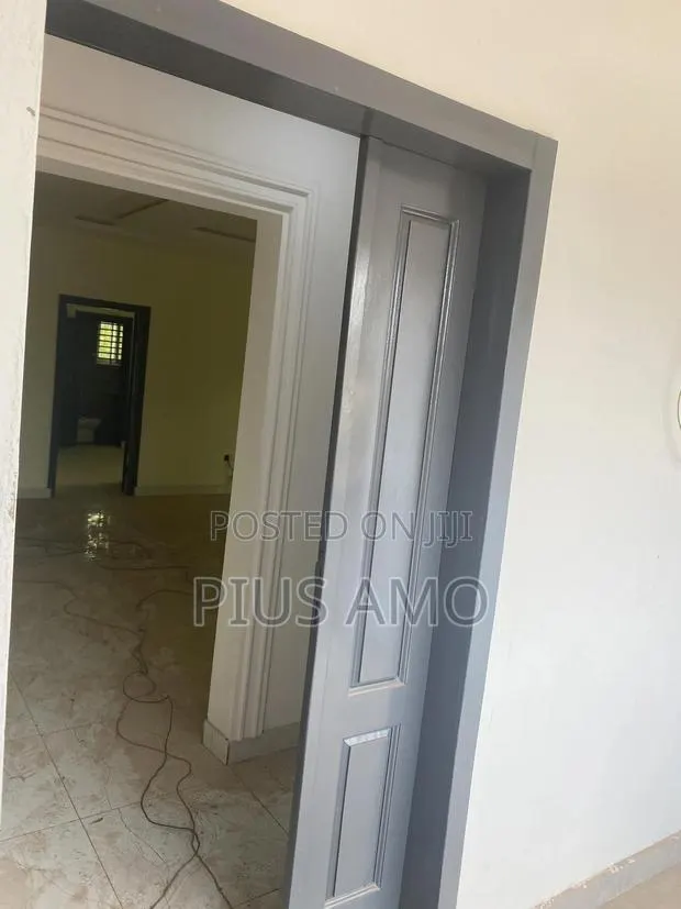A Spacious 2bedroom · Photo 2