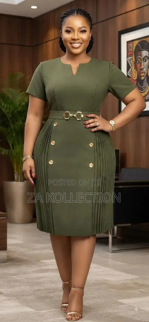 Zenoria Elegant Women's Office Dress · Photo 1