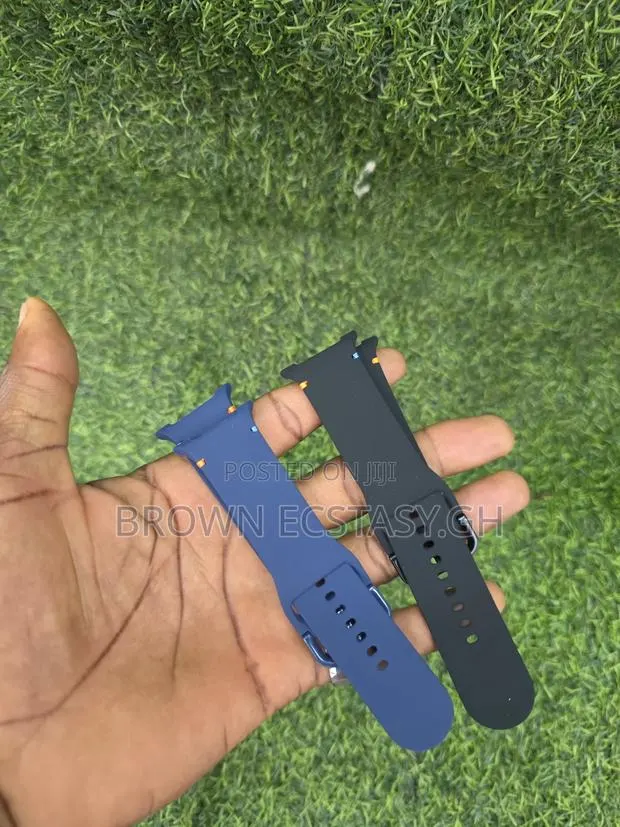 Galaxy Watch 8/8 Classic/Watch 9/ 9 Classic Silicone Strap · Photo 1