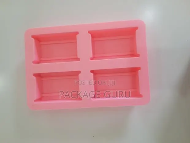 4 Cavity 275g Soap Mold · Photo 2