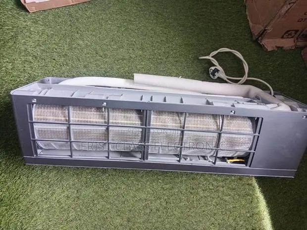 TCL Mirror Inverter Ac | Smooth Inverter Flow Ac · Photo 1