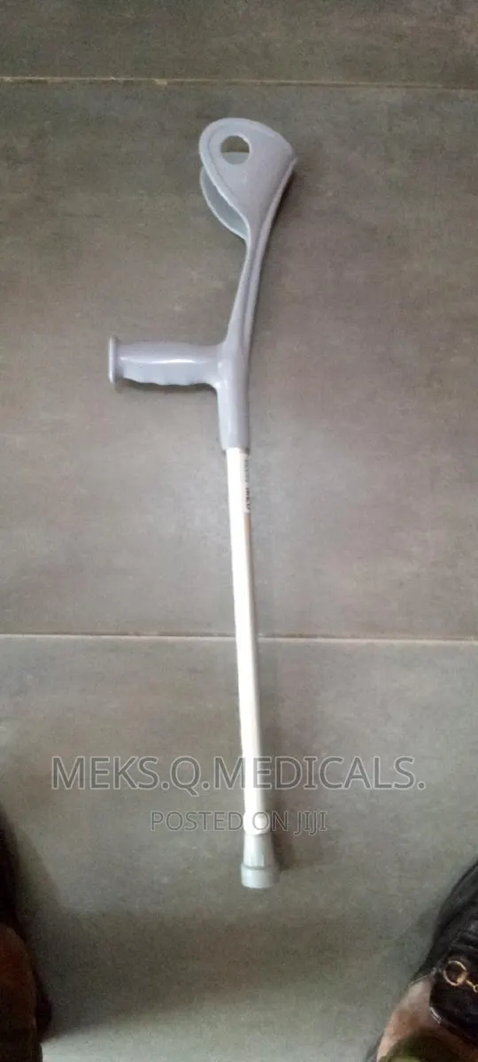 Elbow Crutches · Photo 1