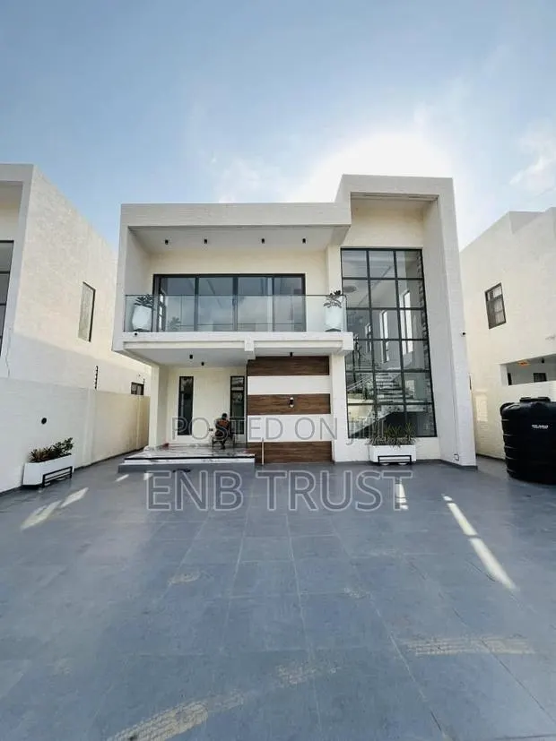 4bdrm Duplex in East Legon Hills, School Junction for sale · Photo 1
