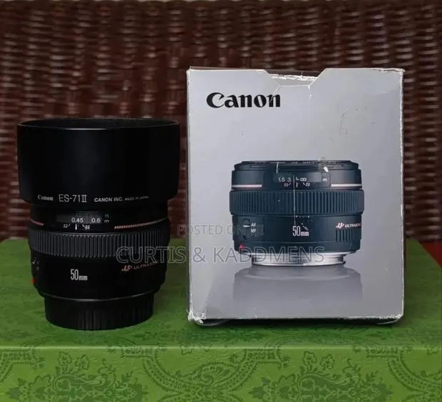 Canon EF 50mm F1.4 Lens With Lens Hood Brand New · Photo 1
