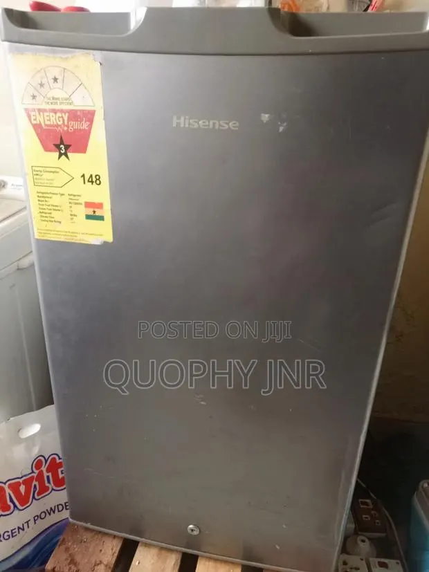 Hisense Table Top Fridge · Photo 1