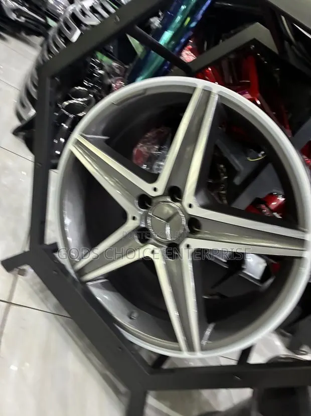 Rim 18 Casted Wheel for Benz · Photo 1