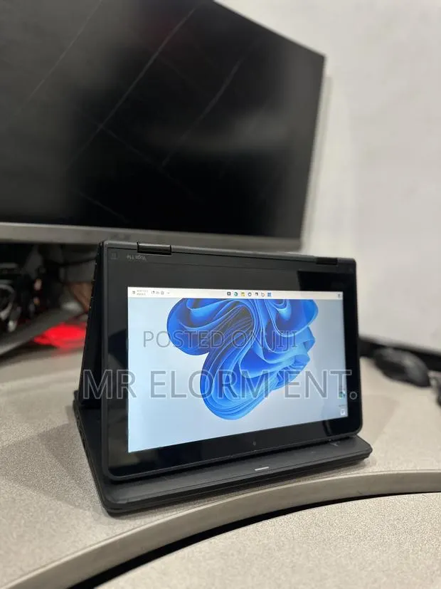 Laptop Lenovo Yoga 11e 8GB Intel Core i5 SSD 128GB · Photo 1