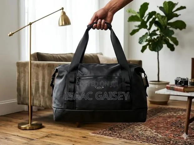 Casual Quality Stylish Leather Duffle Bags · Photo 1