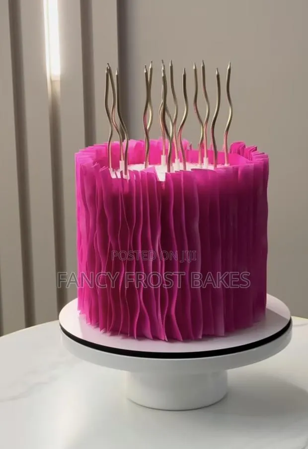 Wafer Cakes for Birthdays and Events · Photo 1