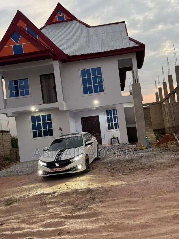 6bdrm House in D&D Real Estate, Kwabre for sale · Photo 1
