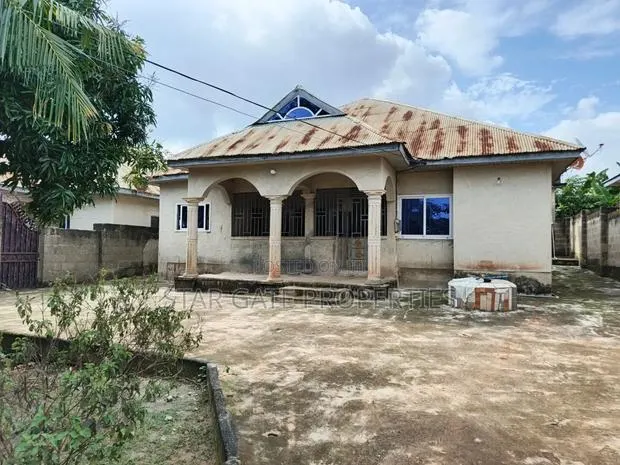 4bdrm House in Kumasi Metropolitan for sale · Photo 1