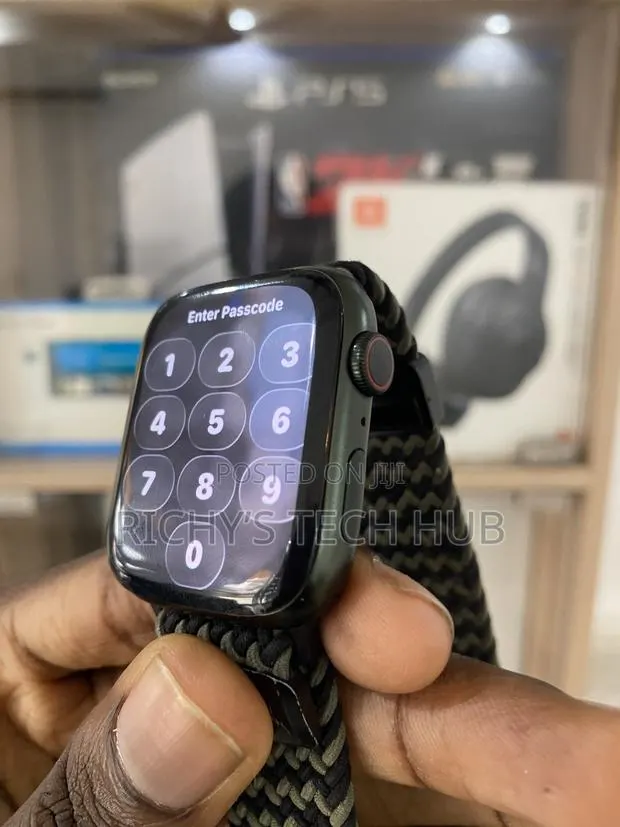 No Box Apple Watch Series 7 45mm Green Cellular · Photo 1