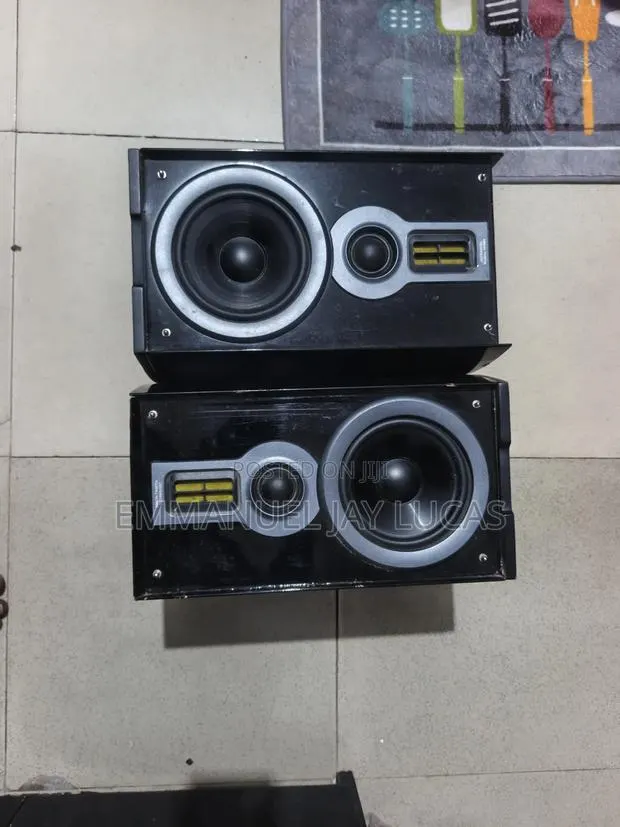 Philips Speakers · Photo 1