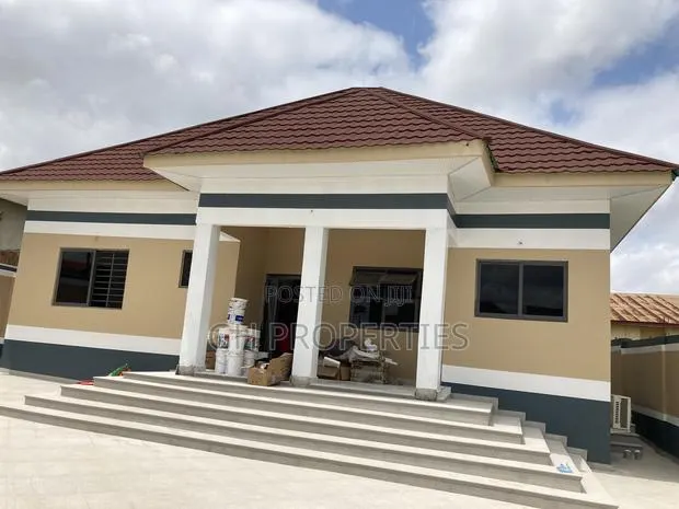 4bdrm House in Daban, Kumasi Metropolitan for sale · Photo 1