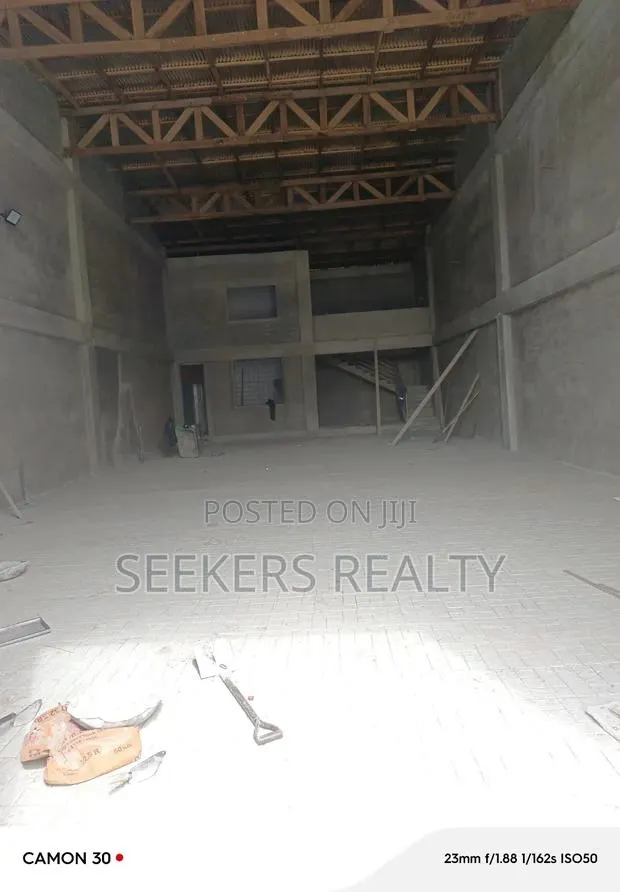 Warehouse for Rent at Osu. · Photo 1