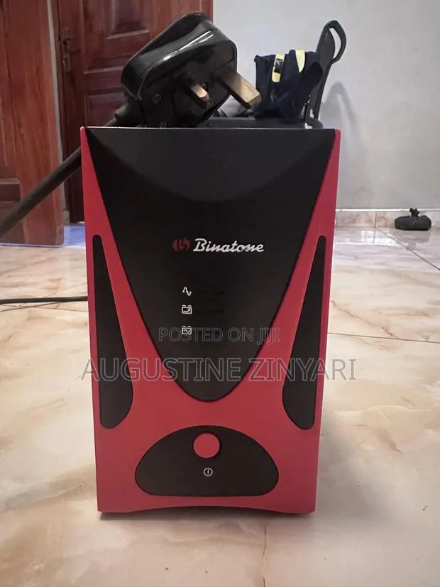 UPS - 1500va · Photo 1