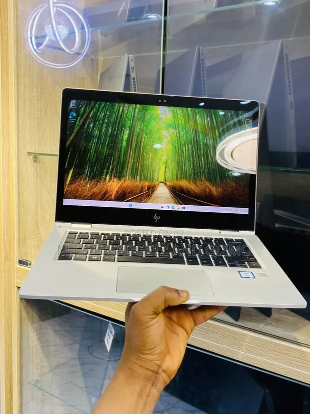 Laptop HP EliteBook X360 1030 G2 16GB Intel Core i5 SSD 256GB · Photo 1