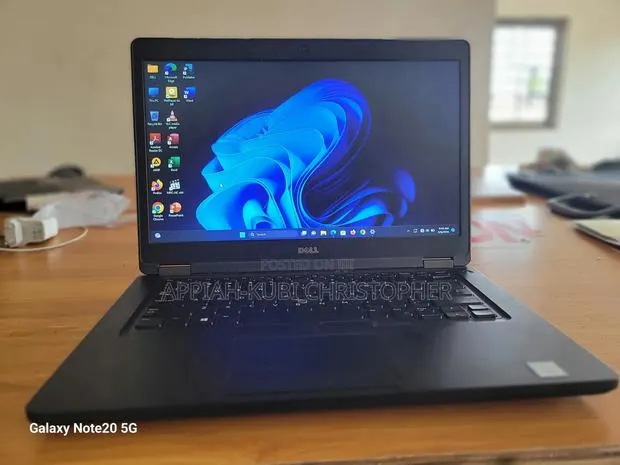 Laptop Dell Latitude 5480 16GB Intel Core i7 SSD 256GB · Photo 1