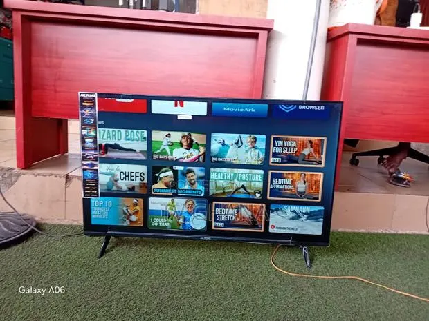 Ailyons 43" Smart LED TV – Stunning Visuals Smart Connectivity43 · Photo 1
