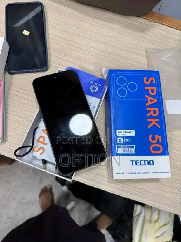 New Tecno Spark 50 128 GB Black · Photo 1