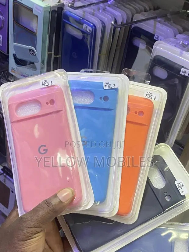 Google Pixel 8 Silicon Cover · Photo 1