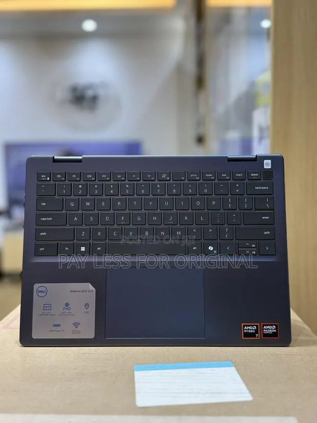 New Laptop Dell Inspiron 7566 16GB AMD Ryzen 7 SSD 512GB · Photo 1